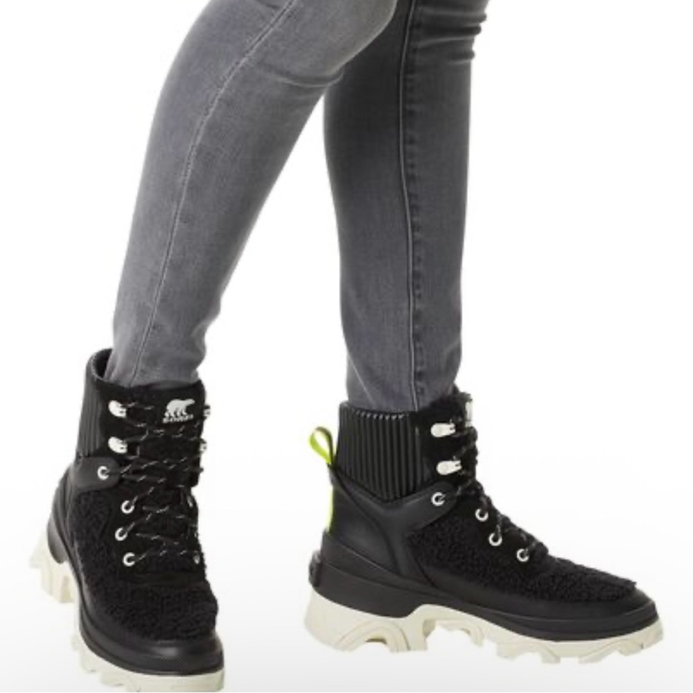 Sorel Brex Cozy Hiking boots RETAIL 250 - Picture 2 of 7